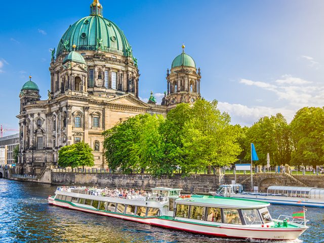 Berlin, the bustling and the divine